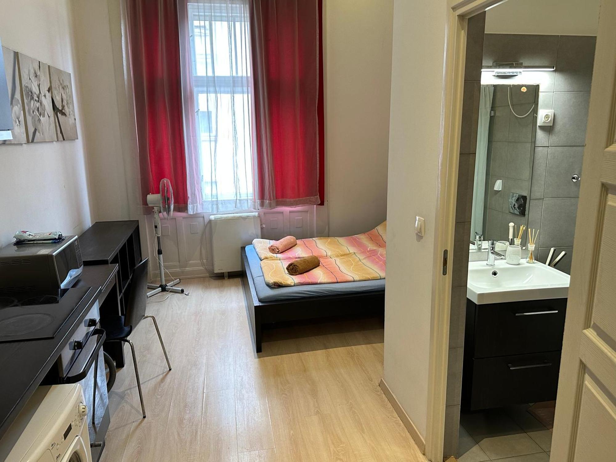 Apartmán Mickey'S Flat Close To Budapest Whale Exteriér fotografie